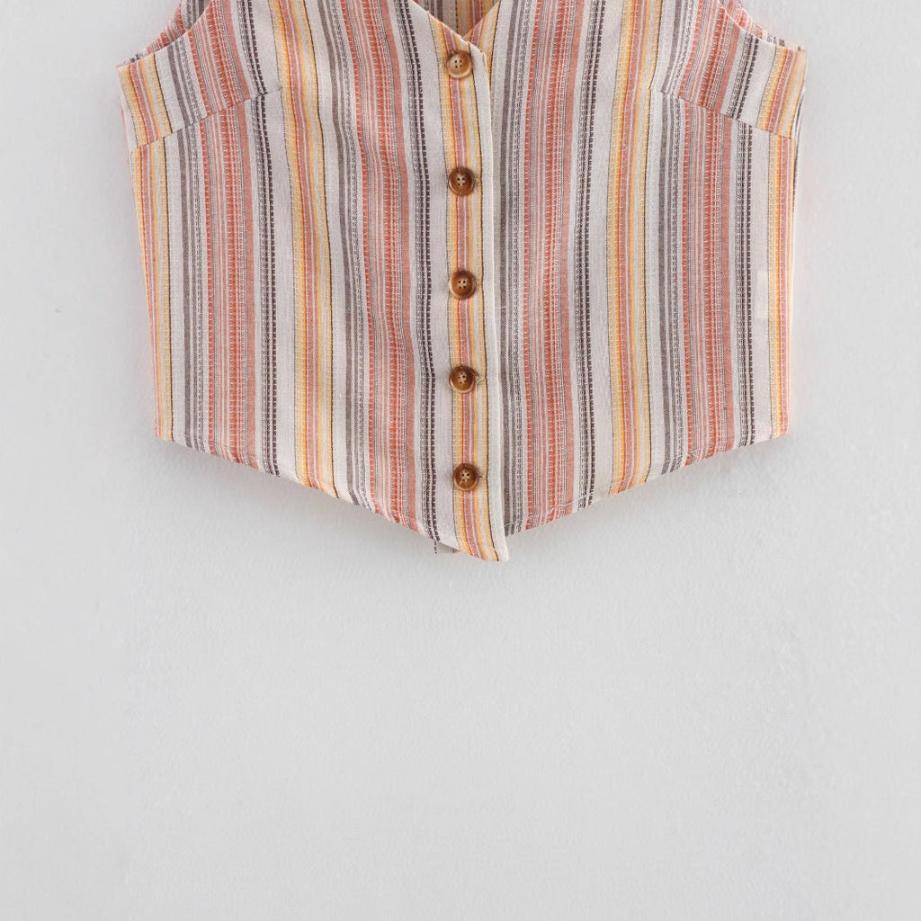 Women's sleeveless blouse with V-neck and stylish striped pattern, size