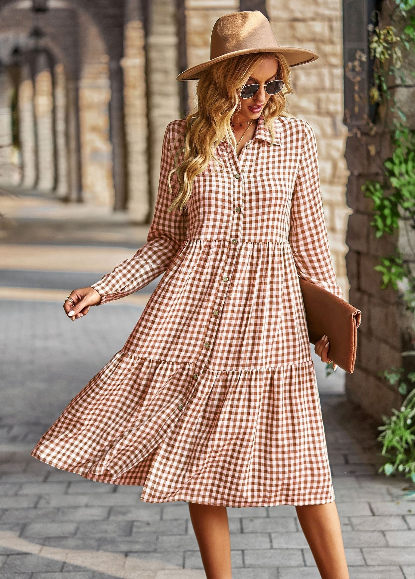 Women's checked midi blouse with button placket and flared skirt, size GR