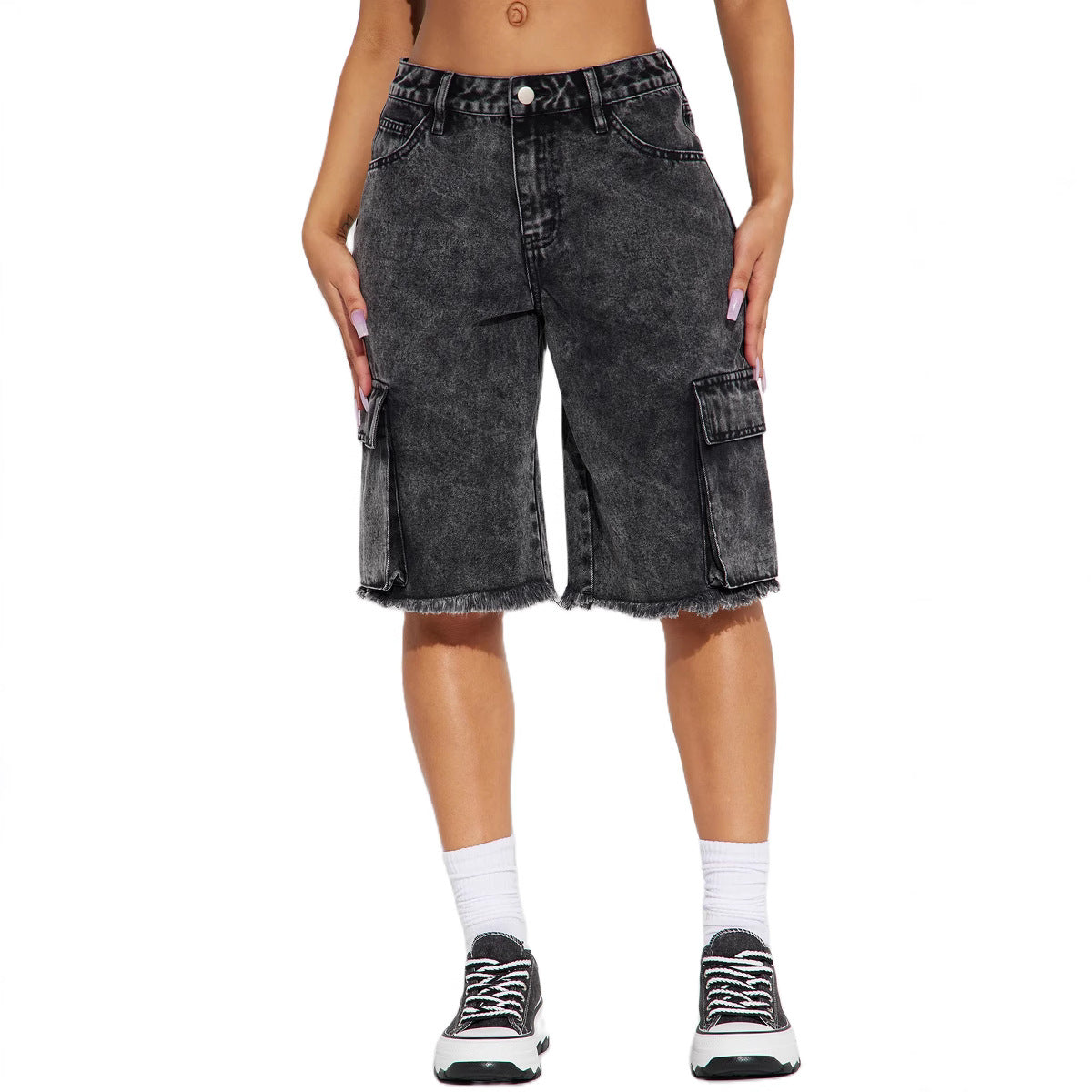 Damen Cargo-Shorts mit ausgefranstem Saum und praktischen Taschen GR