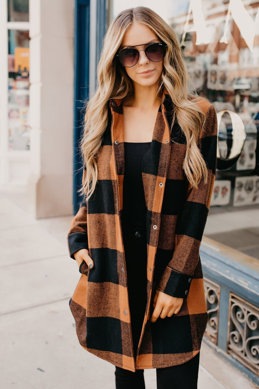 GR - Women's plaid flannel jacket for rustic charm