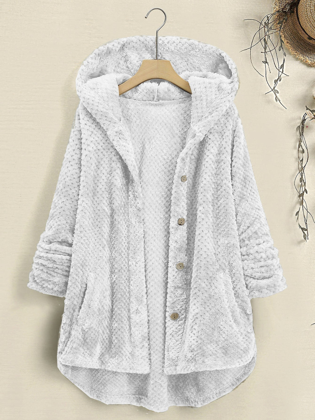 A relaxed sweater from Tiara