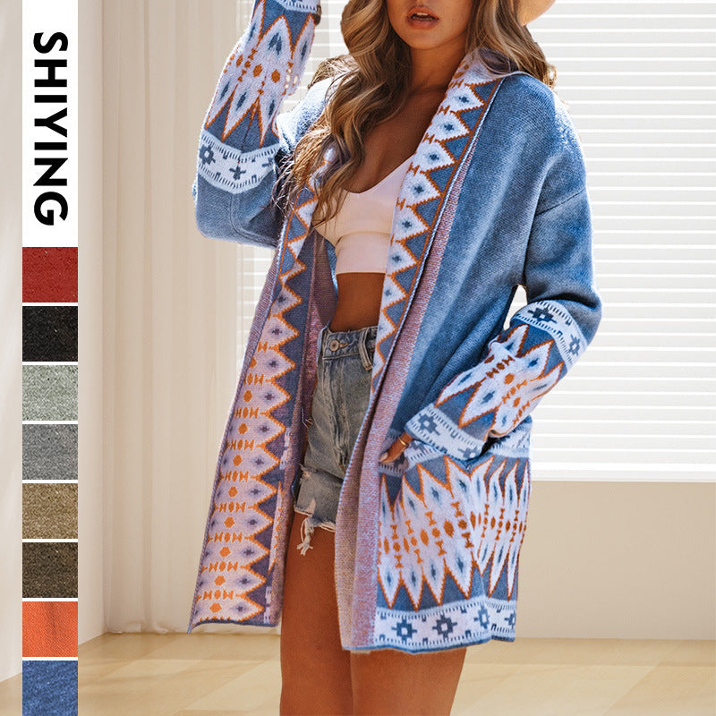 Women's cardigan with artistic pattern and soft material, size