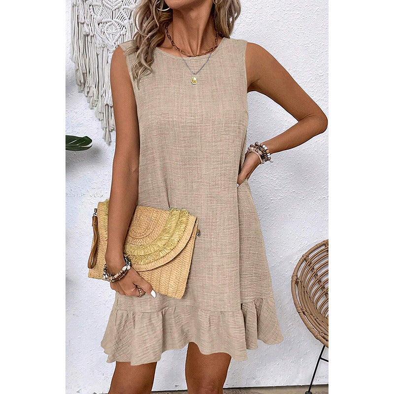 Women's sleeveless dress with ruffled hem and relaxed fit, size