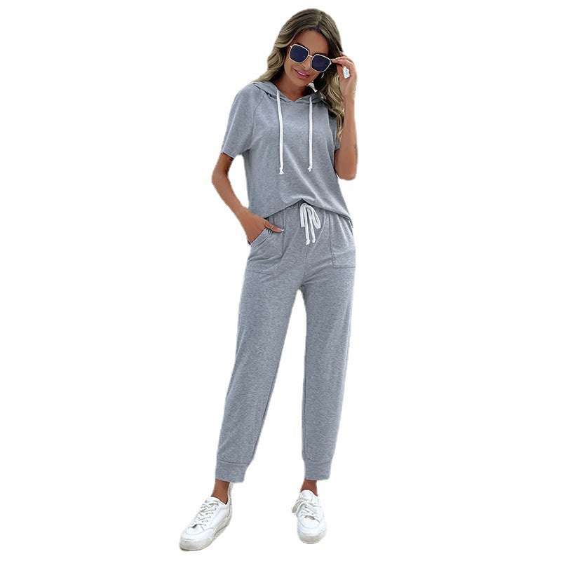 Women's jumpsuit with comfortable drawstring and casual short-sleeved design, size S