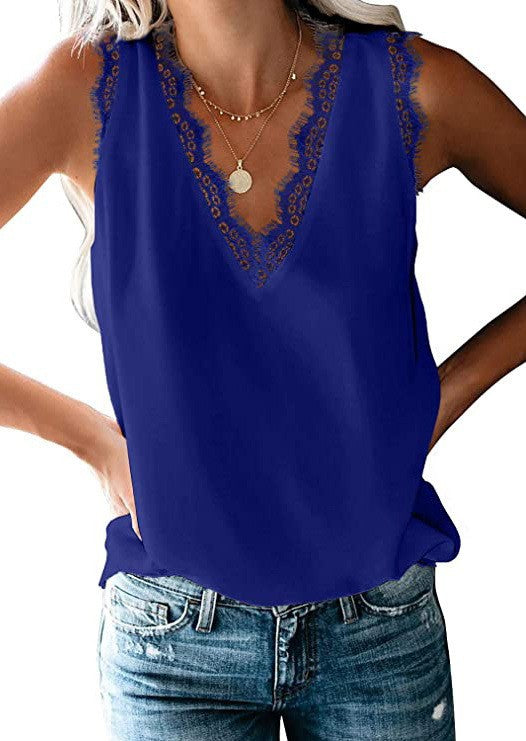 Women's blouse with elegant lace insert, size