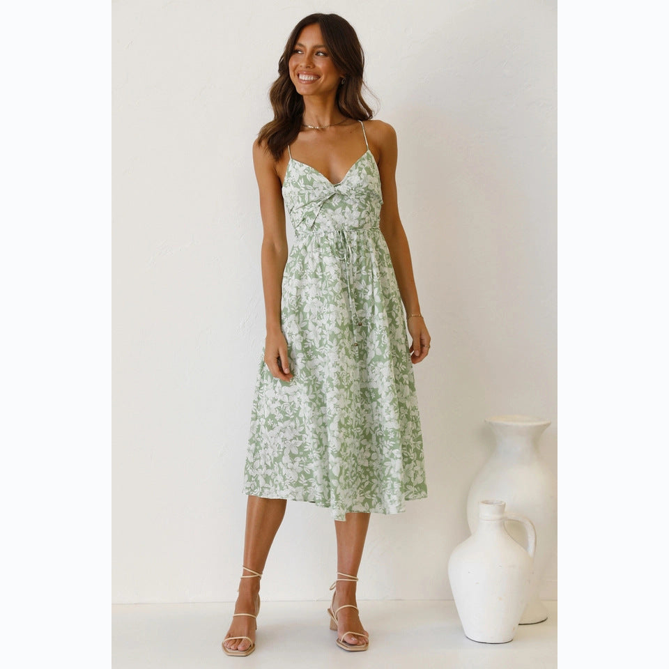 Women's midi dress with floral pattern and adjustable spaghetti straps, size