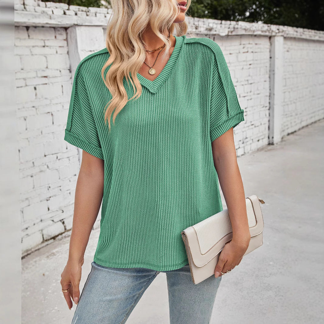 GR | Short-sleeved V-neck top 