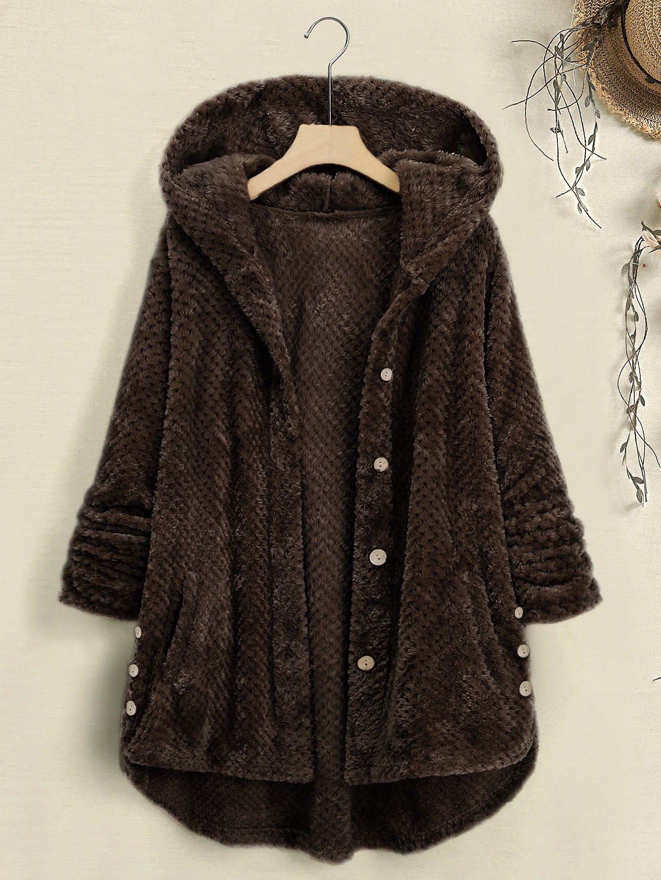 A relaxed sweater from Tiara
