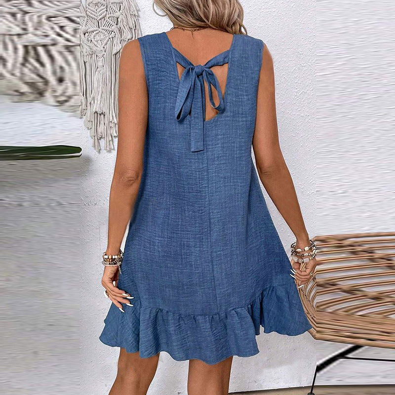 Women's sleeveless dress with ruffled hem and relaxed fit, size