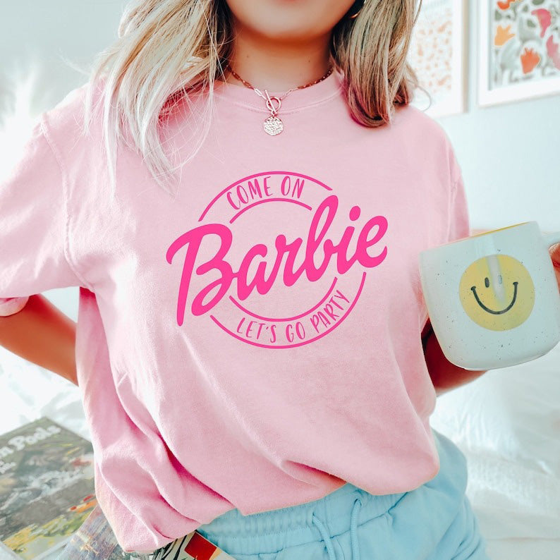 GR | Retro Party Barbie Print T-shirt
