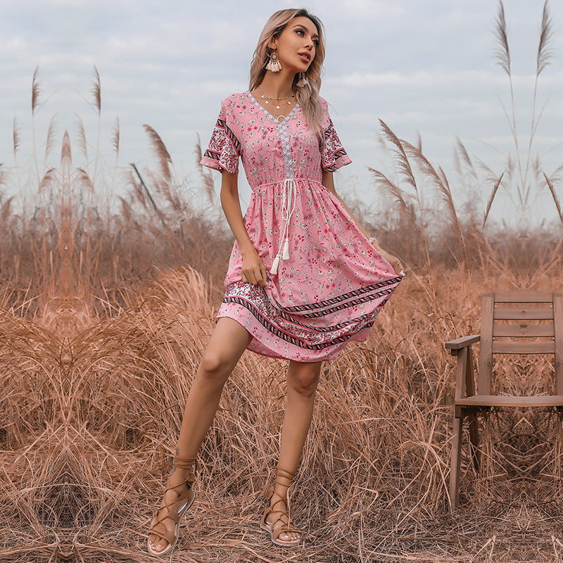 Damen Boho-Style Kleider mit Stickdetails und Taillenzugbund GR
