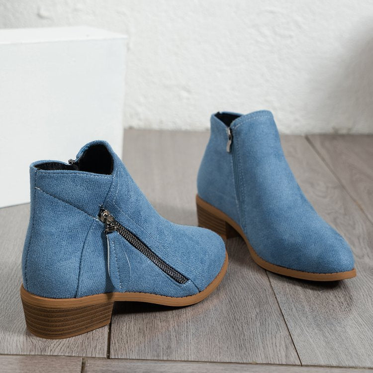 Women's boots with side zipper and elegant velvet upper, size S