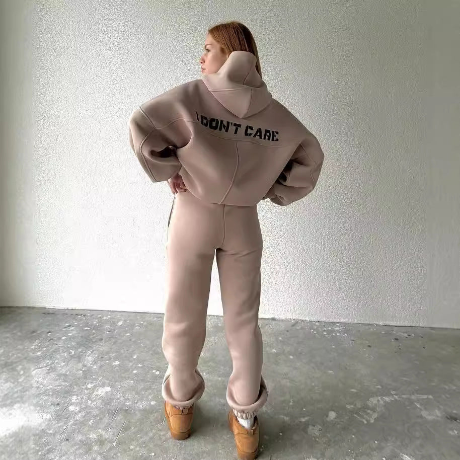 Damen bequemer Hoodie mit weitem Schnitt und praktischen Kängurutaschen GR
