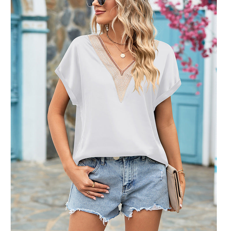 Damen Bluse mit tiefem V-Ausschnitt und Häkelakzenten GR
