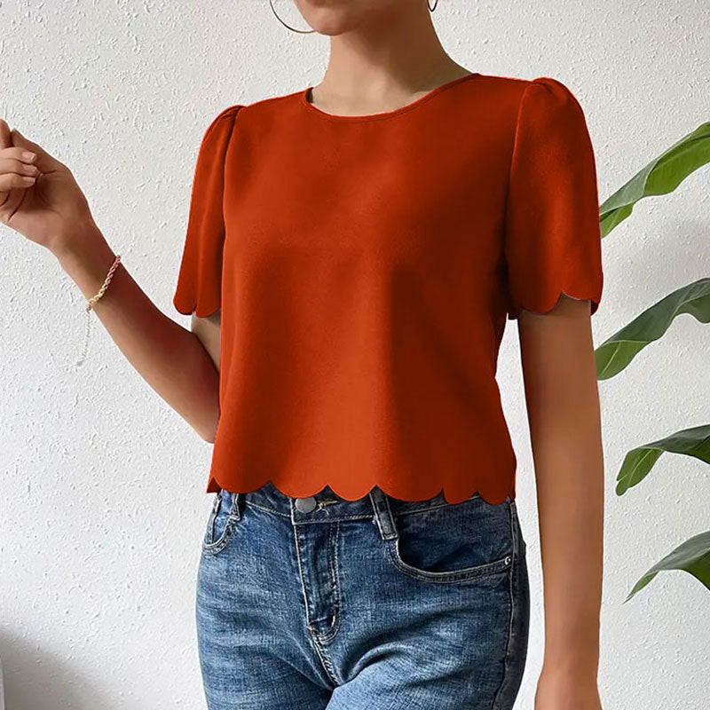 Women's top with wavy hem and airy sleeves, size