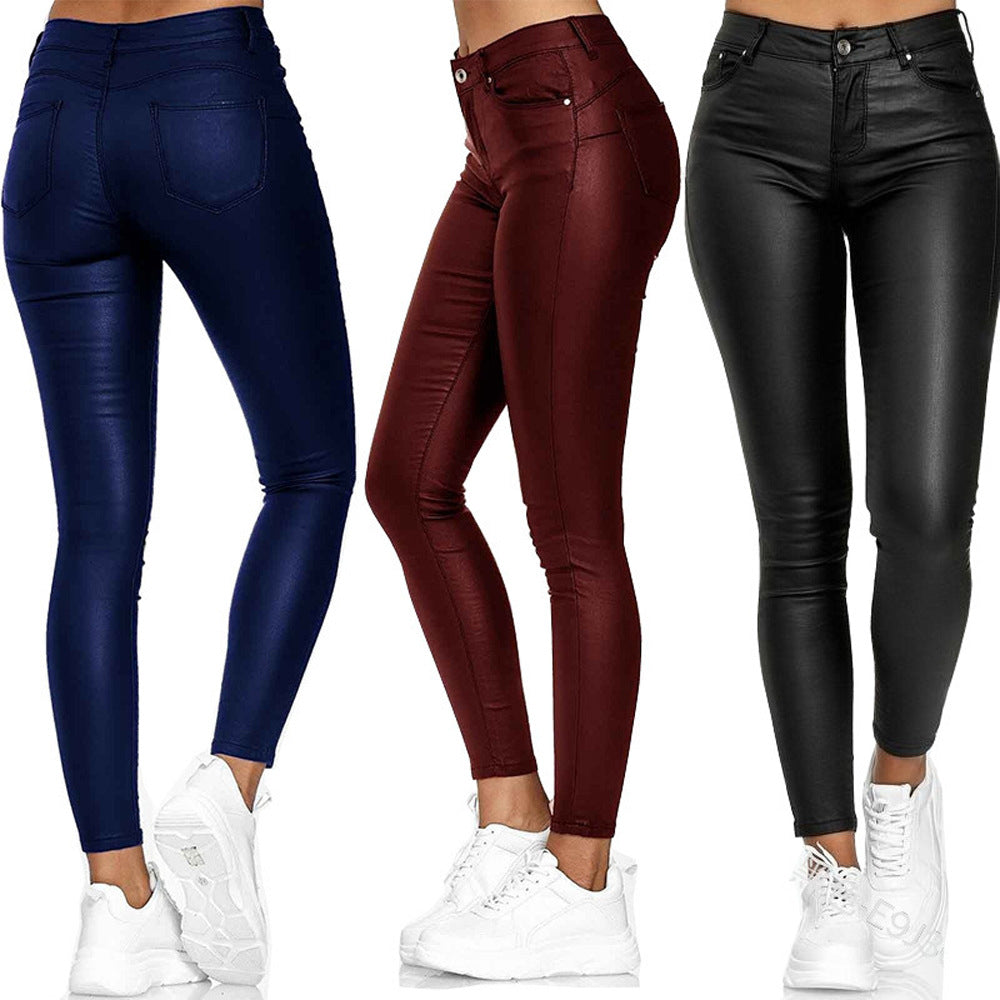 Damen figurbetonte Kunstleder-Hose mit mattem Finish und tiefem Bund GR