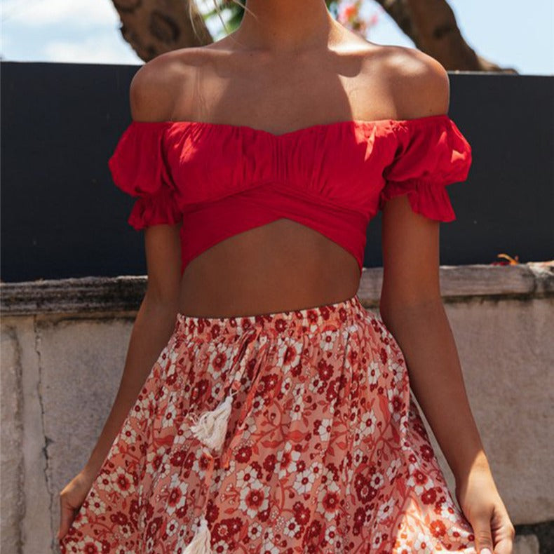 Women's crop top with flowing puff sleeves and knee-length details, size S