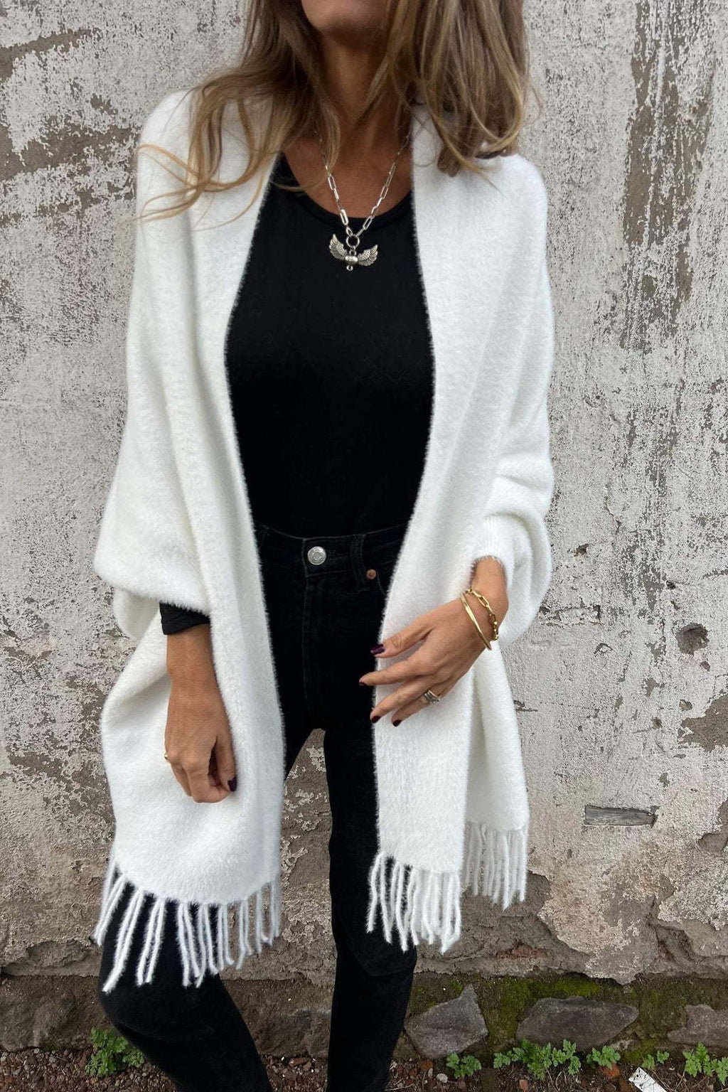 GR knitted plush tassel scarf