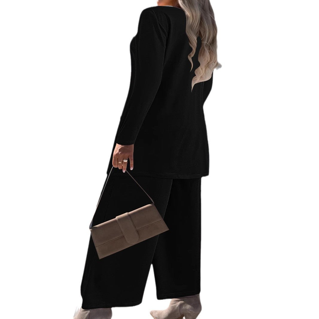 Women's elegant two-piece set with a loose-fitting jacket and comfortable trousers, size
