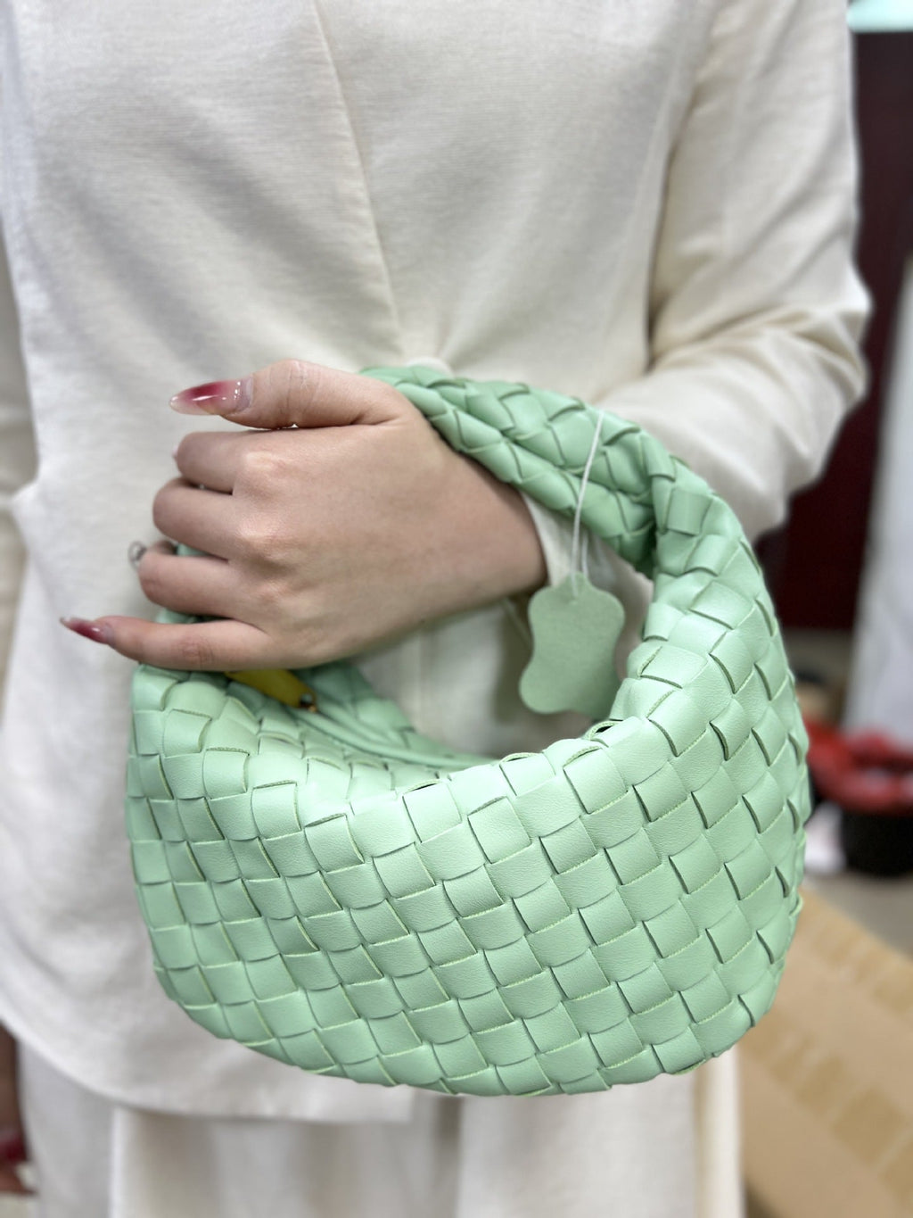 GR | Casual and Relaxed Bag Design