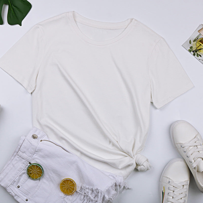Women's basic T-shirt with a relaxed fit and high-quality cotton, size [size missing]