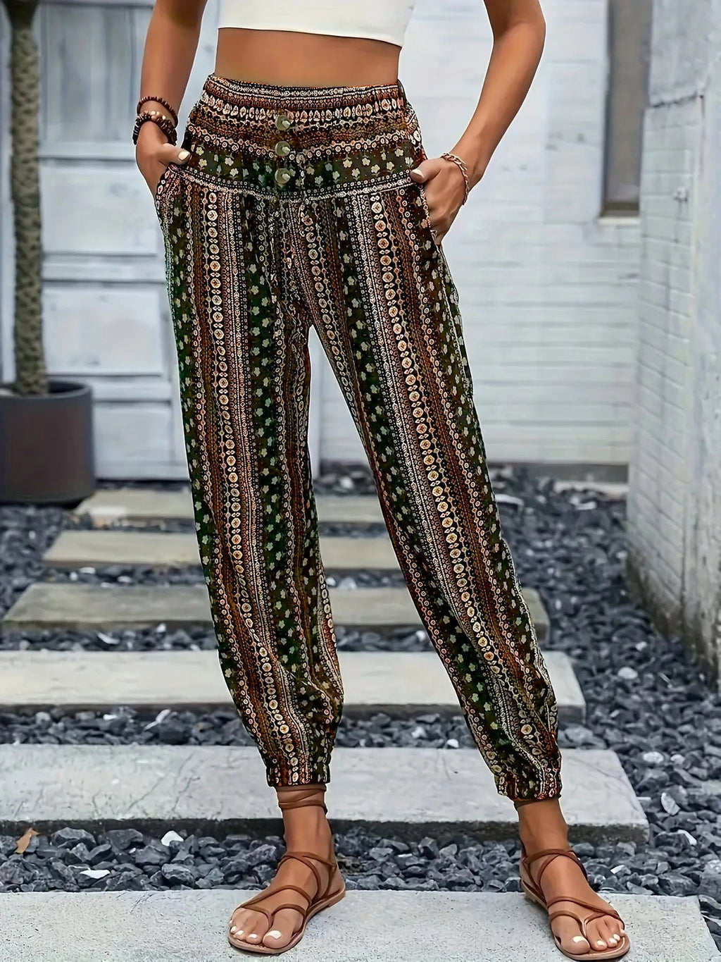 Damen Weite Freizeithose mit elastischem Bund und knopfverzierter Taille GR