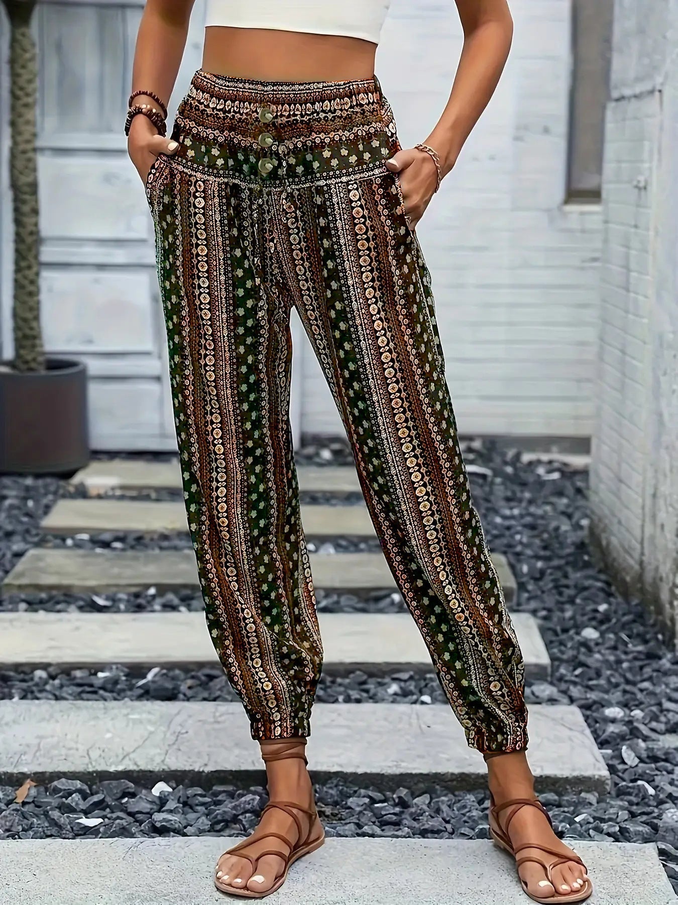 Damen Weite Freizeithose mit elastischem Bund und knopfverzierter Taille GR