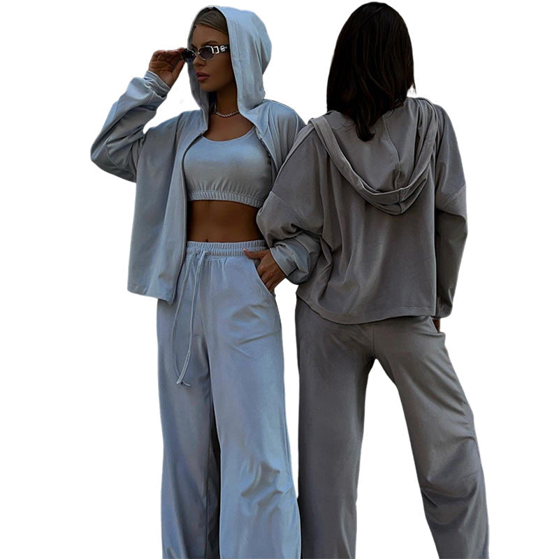 Women's sporty lounge set with casual hoodie and elasticated trousers, size