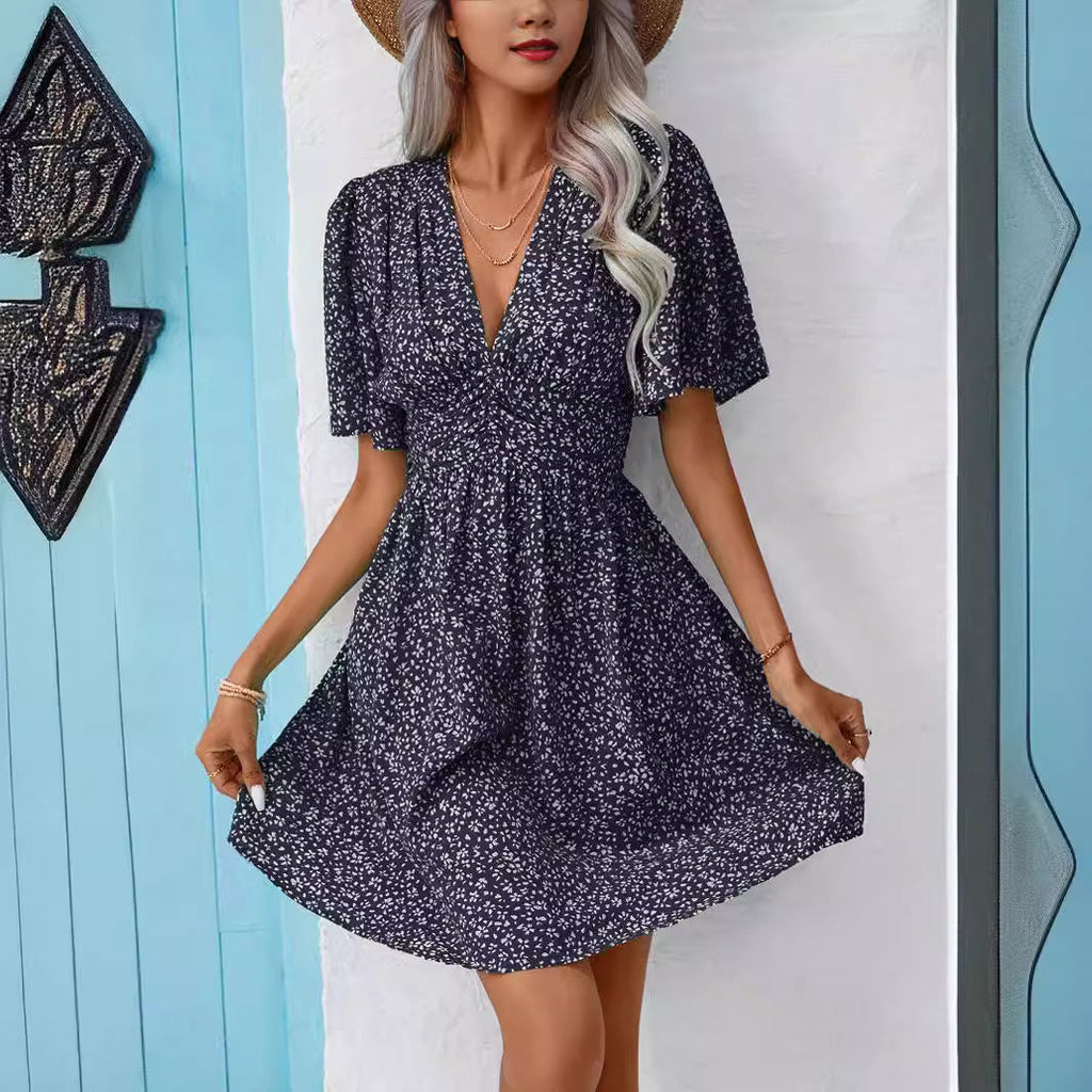 Women's floral pattern dress with V-neck and short sleeves, size