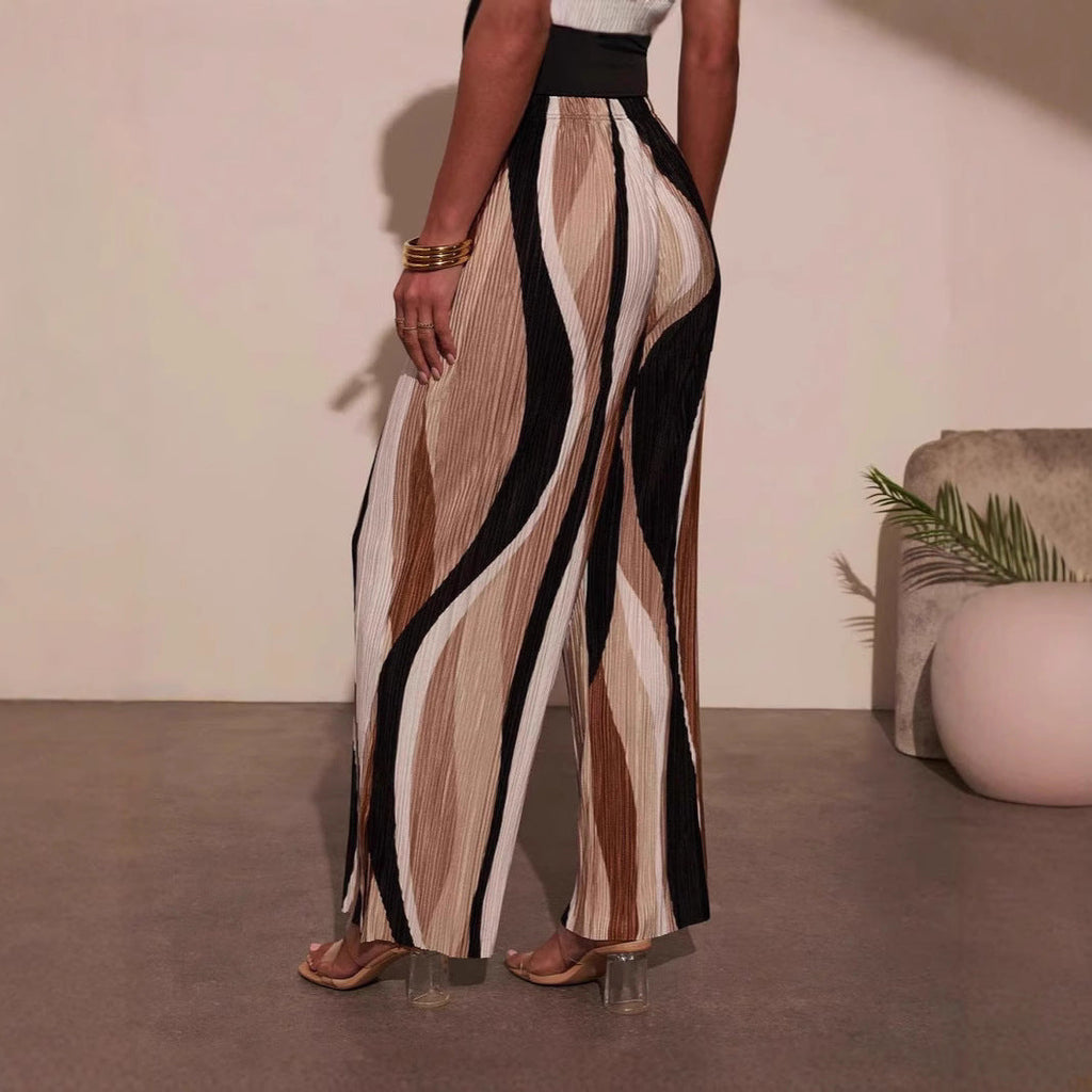 Women's pleated trousers with wide legs and side slits, size