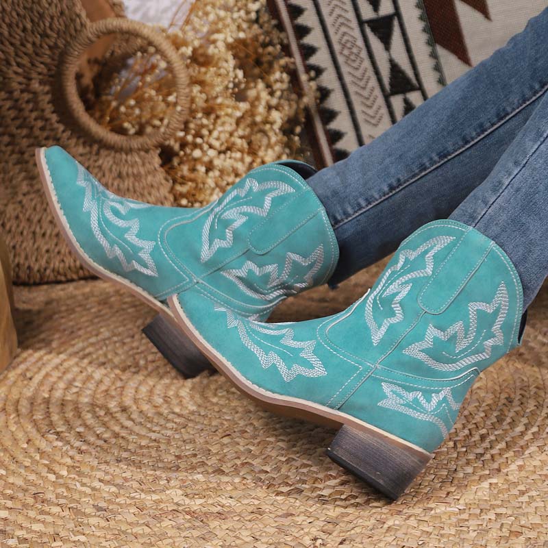 GR | Vintage Embroidered Boots