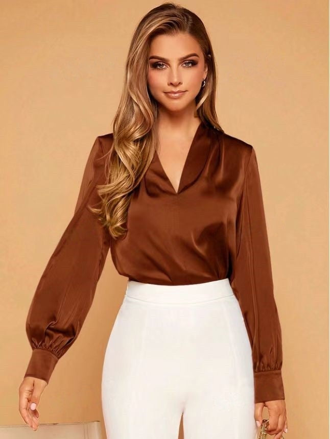 GR | V-Ausschnitt Langarm Satin Bluse