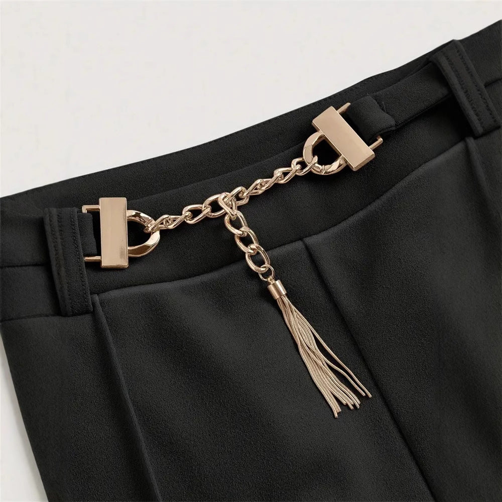 Women's elegant, wide-cut suit with gold-colored belt accent, size GR