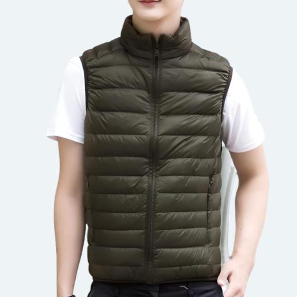 GR | Comfortable lightweight vest with zipper and pockets