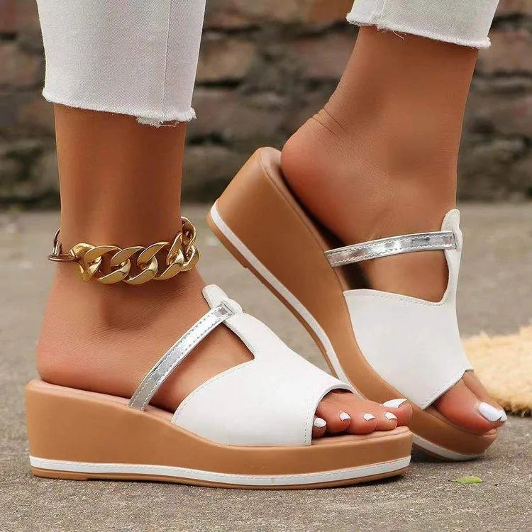 GR | Wedge sandals 
