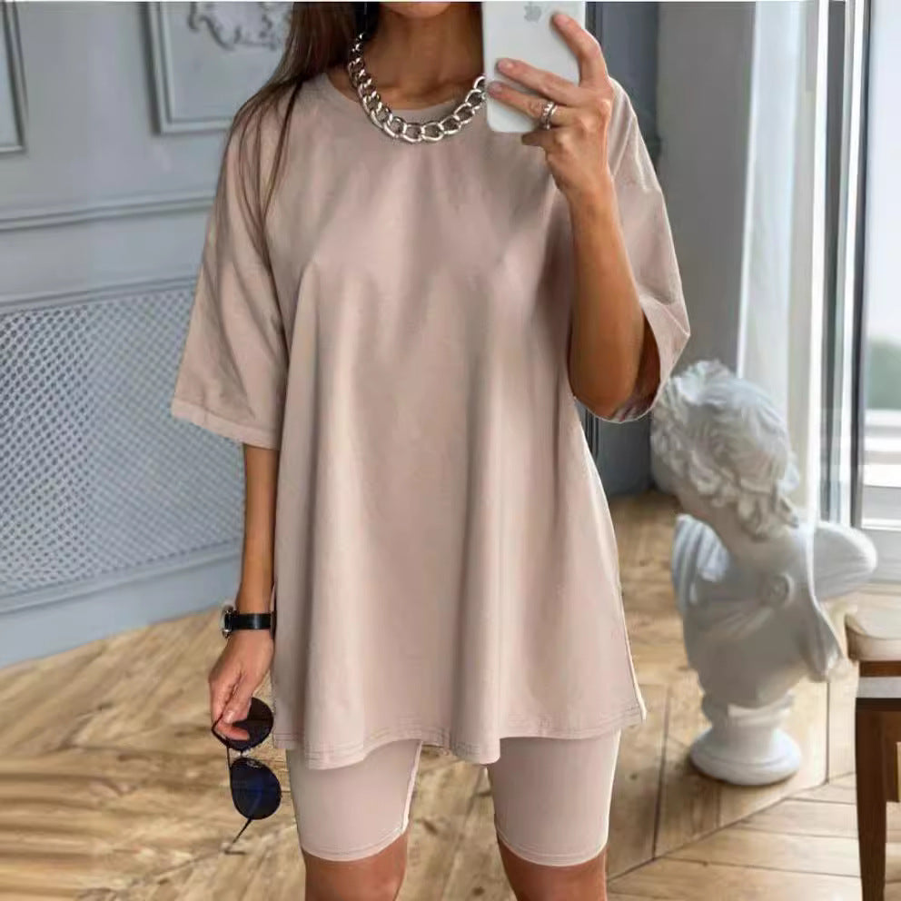 Damen sportliches Zweiteiliges Set mit T-Shirt und Shorts GR