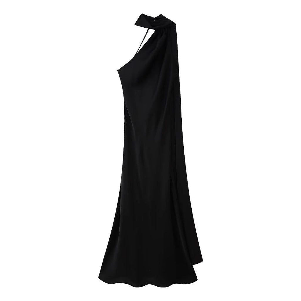 Women's evening dress with elegant stand-up collar and voluminous cape, size S