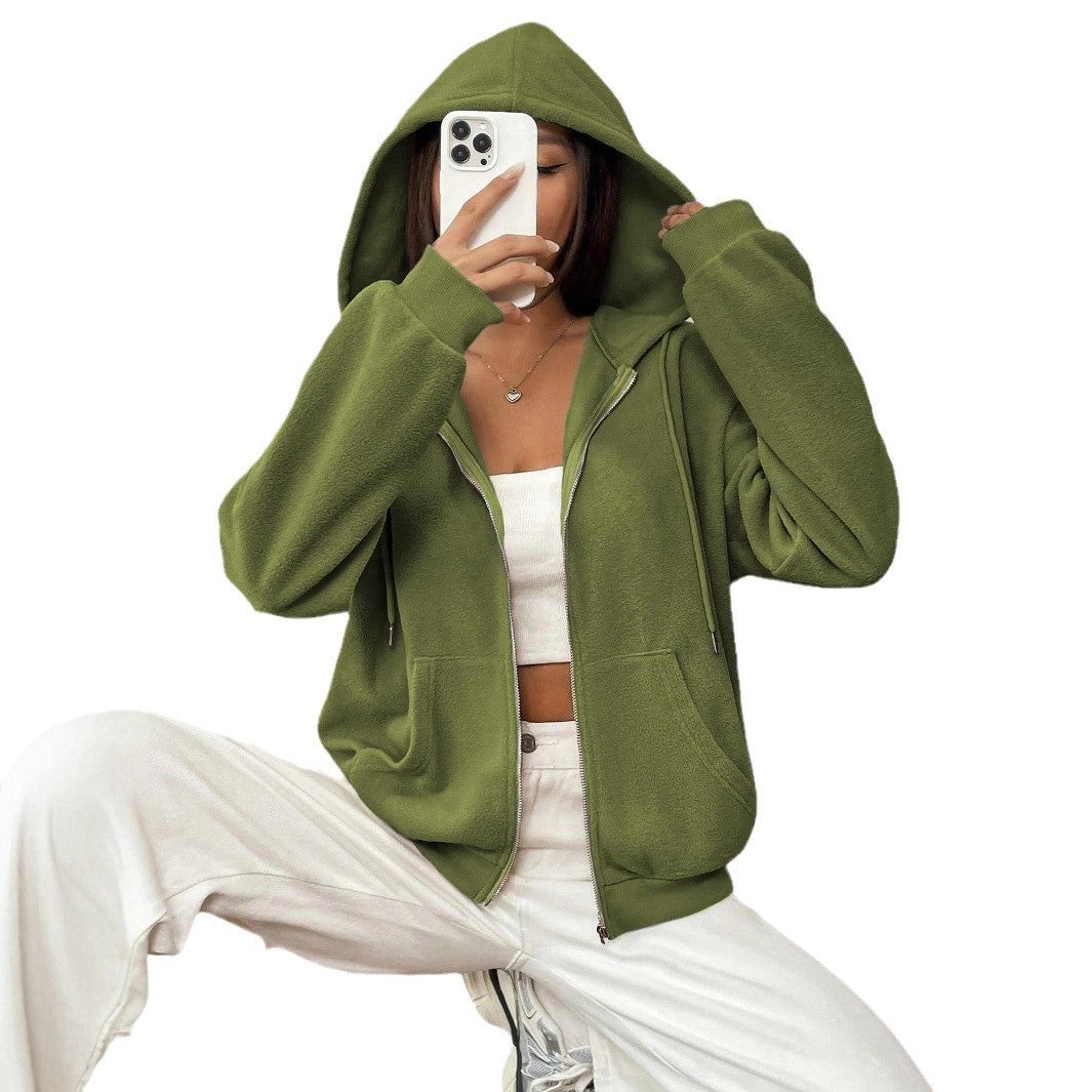 Women's fleece jacket with hood and practical pockets, size