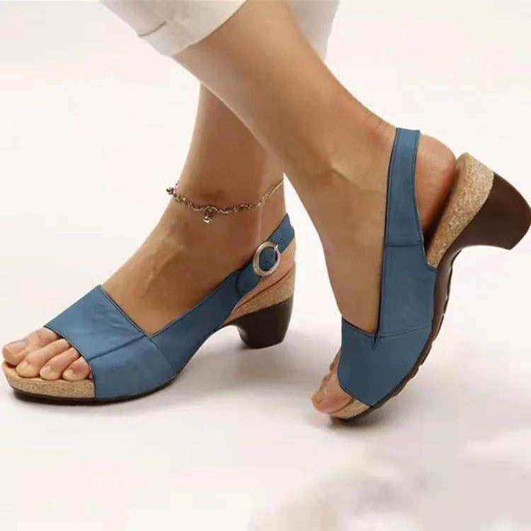 GR | Women's sandals with block heel