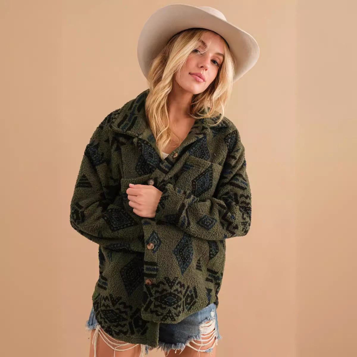 GR | Retro plush jacket with lapel collar