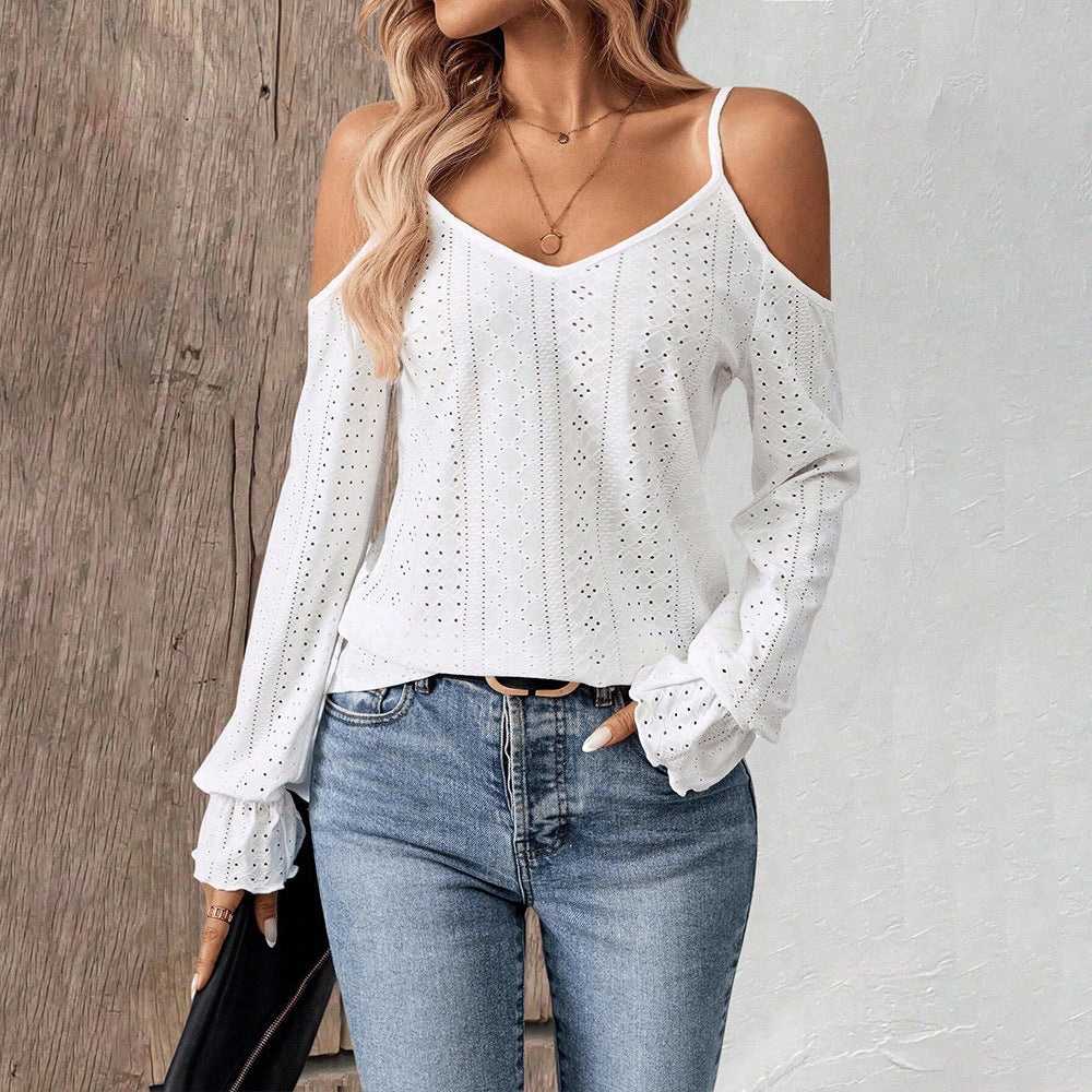 Women's top with off-the-shoulder design and delicate eyelet embroidery, size GR