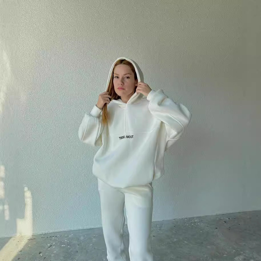 Damen bequemer Hoodie mit weitem Schnitt und praktischen Kängurutaschen GR