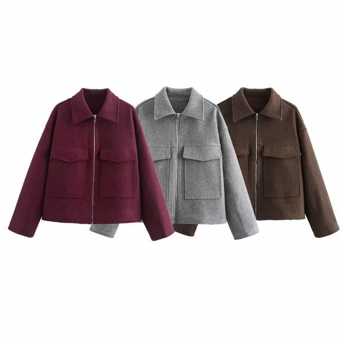 Women's timeless fleece jacket with patch pockets and modern cut, size S