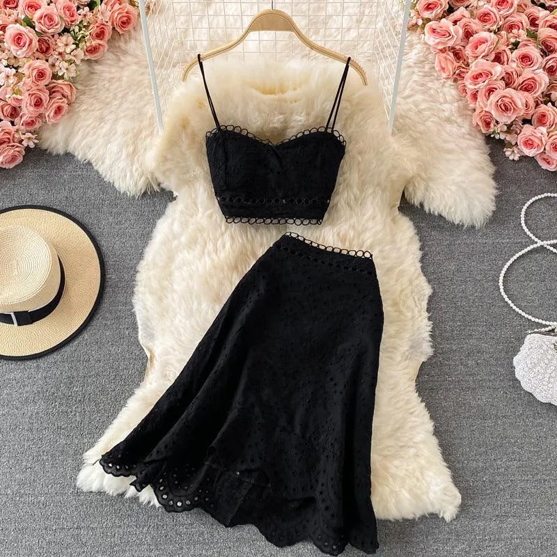 GR | Top and skirt with ruffles