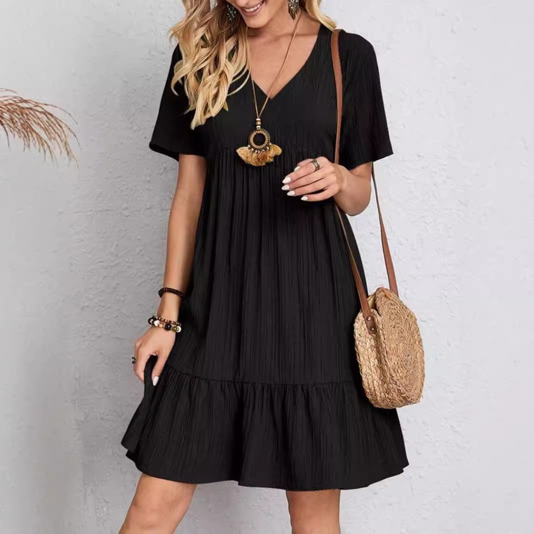 Women's casual dress with voluminous hem and V-neck, size