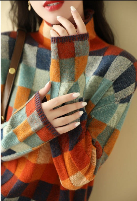GR - Elegant printed roll-neck sweater