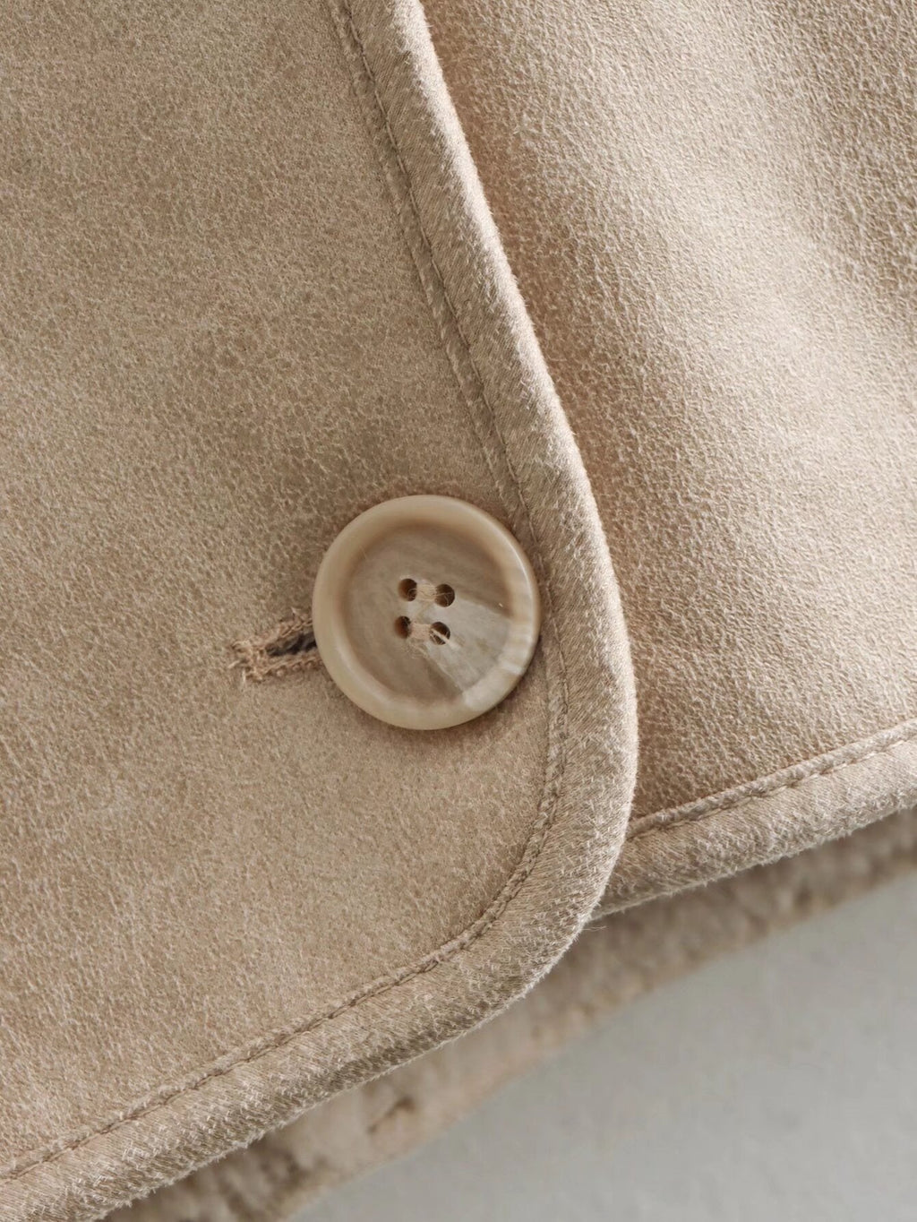 GR | Classic Short Leather Jacket Women's
