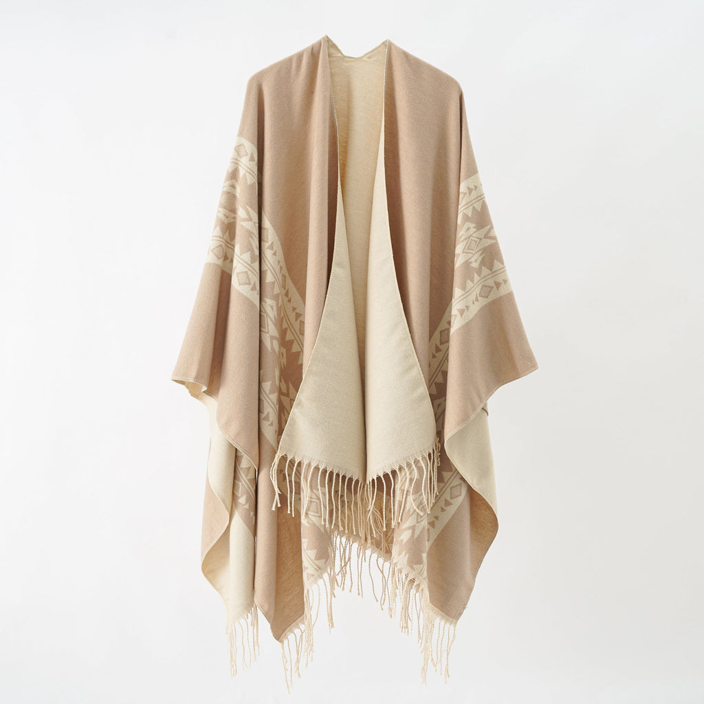 Damen eleganter Strickponcho mit kunstvollen Fransen und floralen Akzenten GR