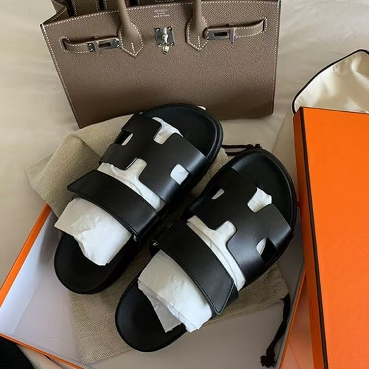 GR | Super soft and stylish slip-on sandals for women