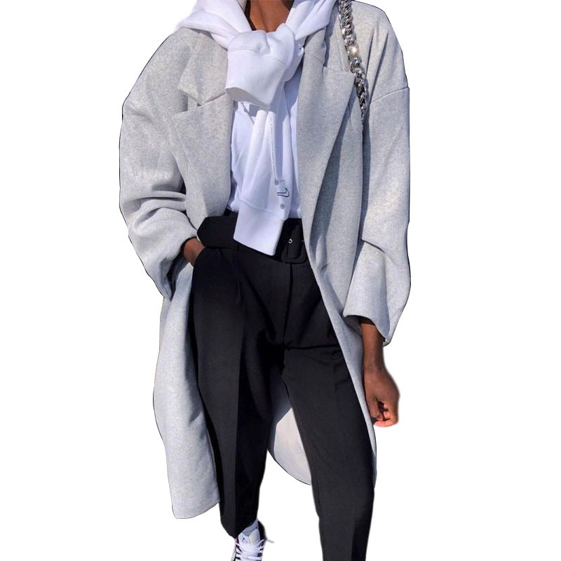 Women's oversized coat in an elegant design